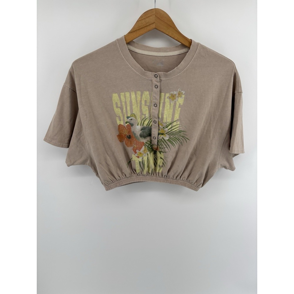 NWOT Offline By Aerie Cropped Graphic Henley Sz M Tropical Resortwear Vacation